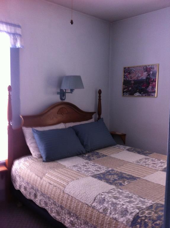Pullman House Inn Portola Chambre photo